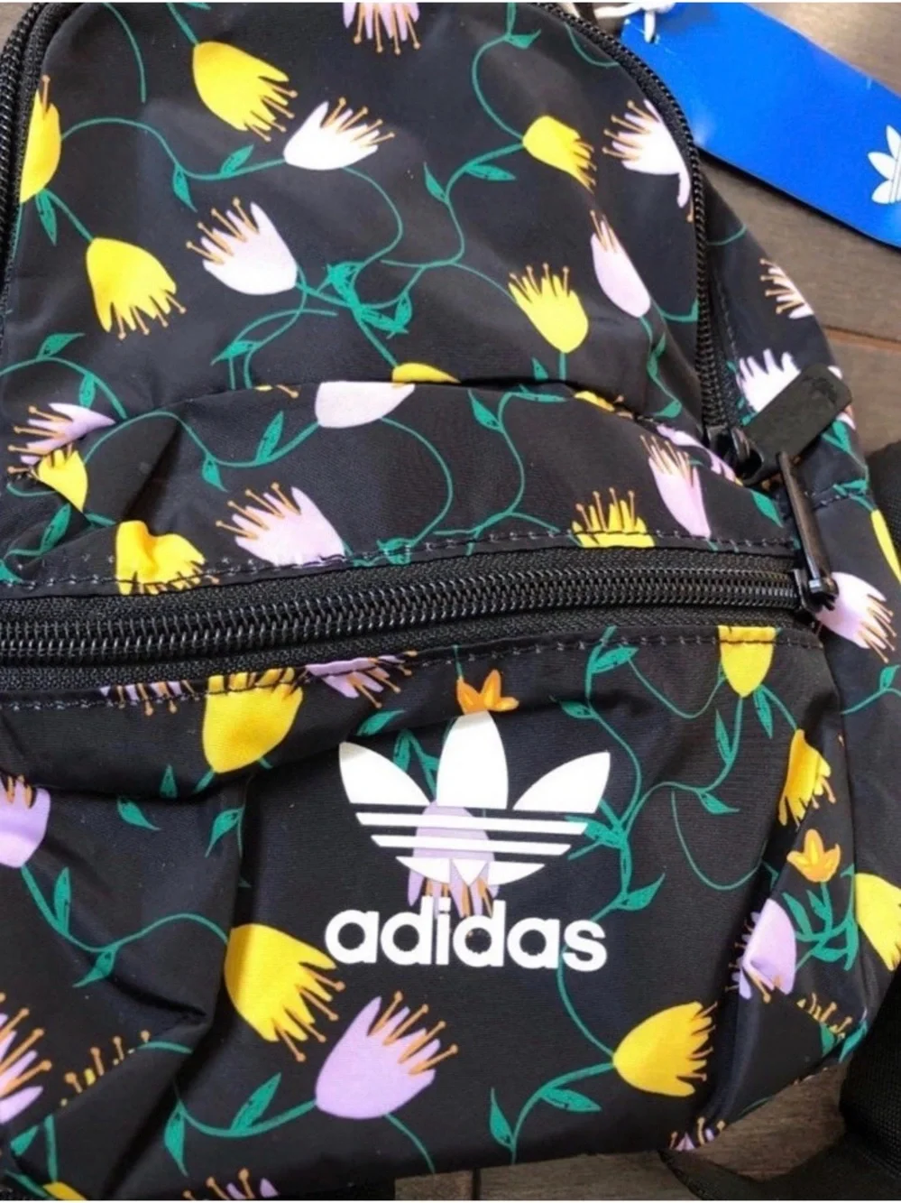 Adidas mini backpack - Picture 7 of 11